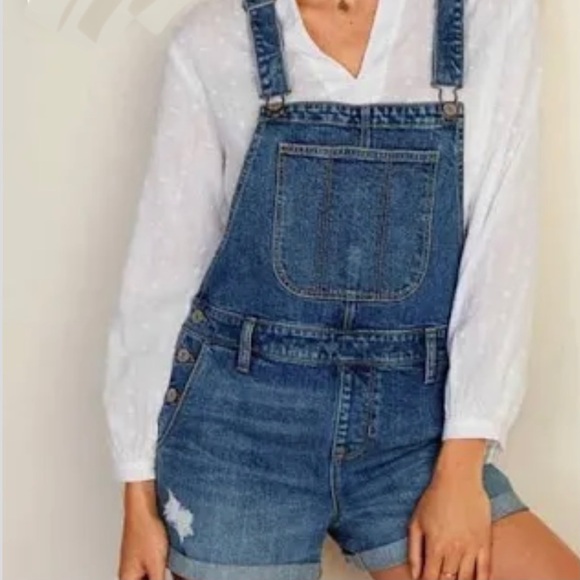 Old Navy Over-All Jean Shorts - Picture 1 of 7